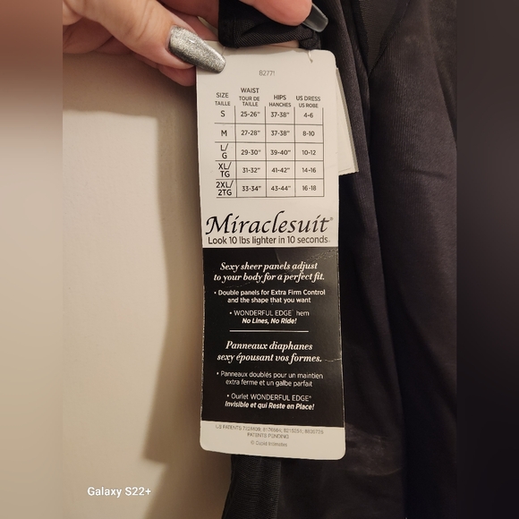 Miraclesuit - Picture 3 of 4